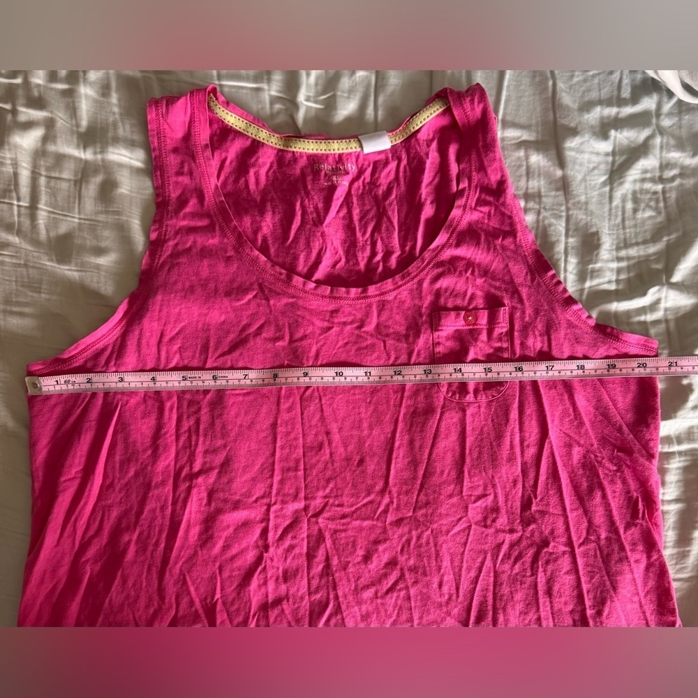 Relativity Hit Pink Tank Top Size XL - Picture 5 of 6